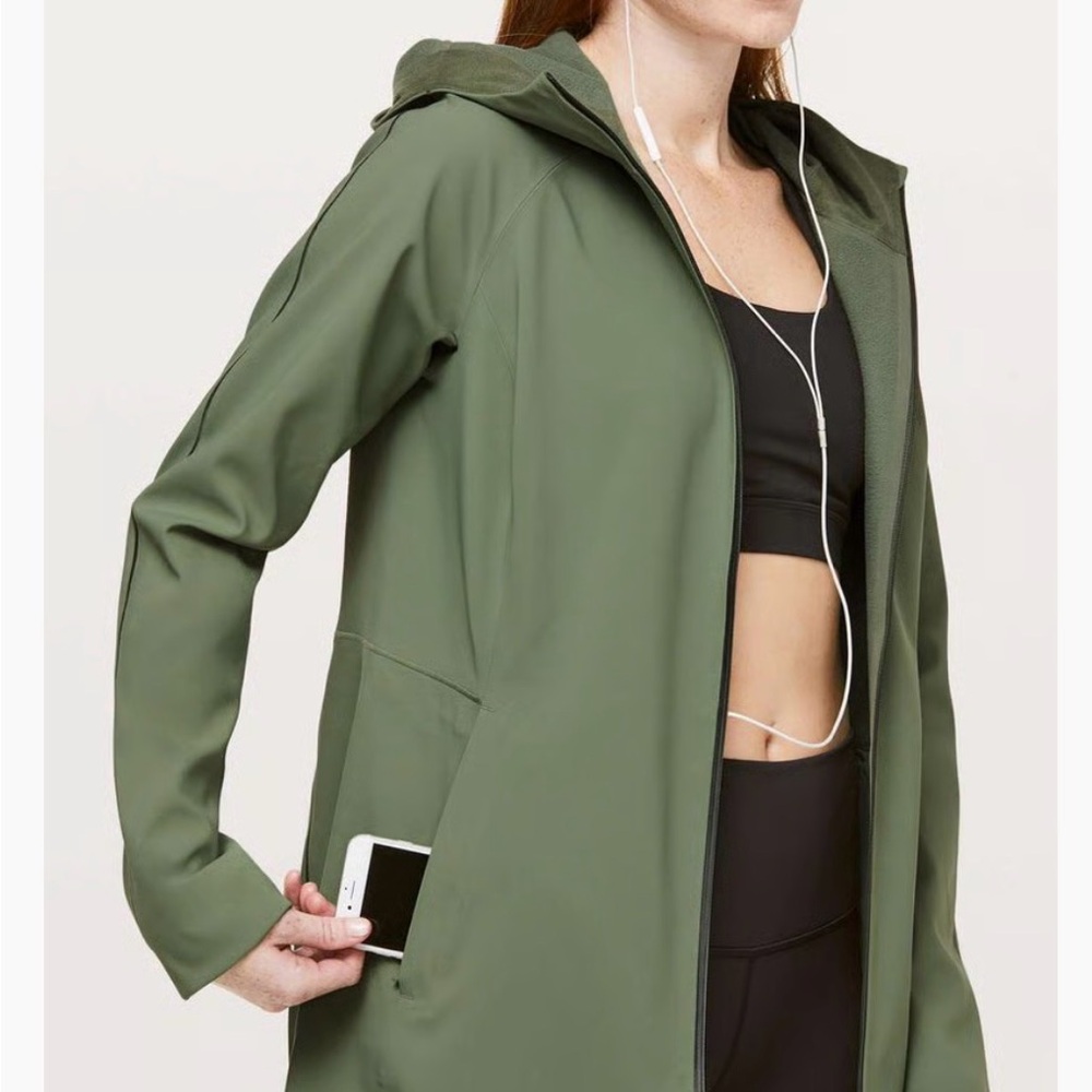 Lululemon Glyde Along Softshell Jacket
Women's 6 Rain Coat Green Hooded Full Zip - Picture 2 of 4